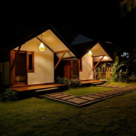 Waroeng Senaru Hotel Buitenkant foto
